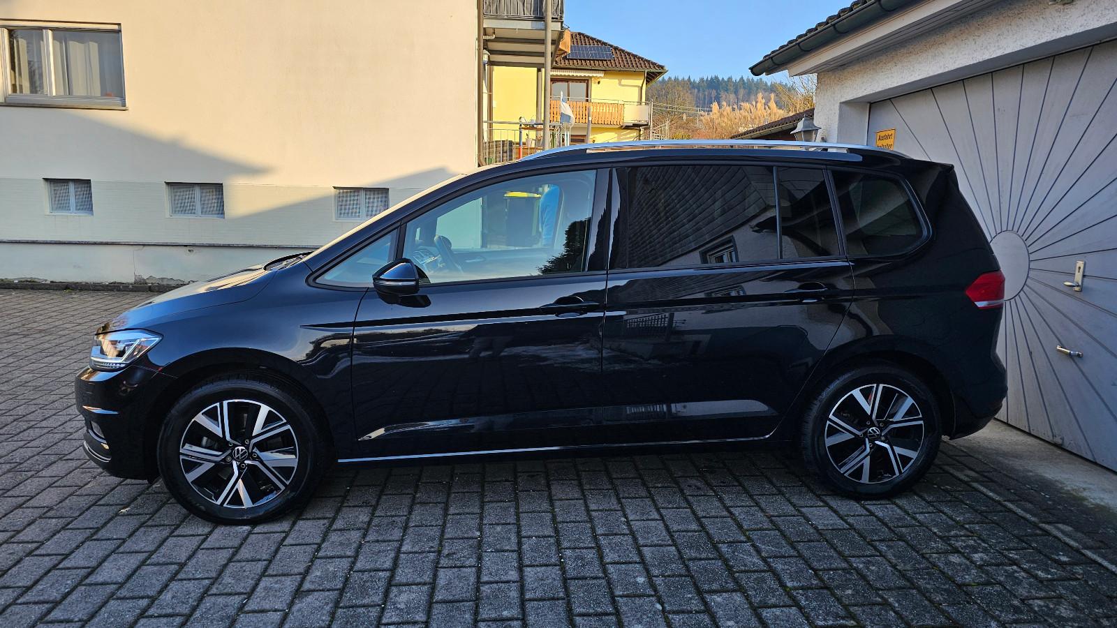 Volkswagen Touran 1.5 TSI Comfortline