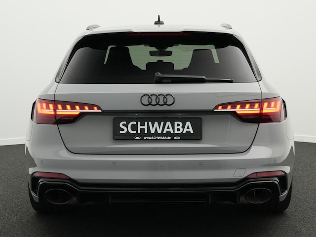 Audi RS4 Avant Quattro