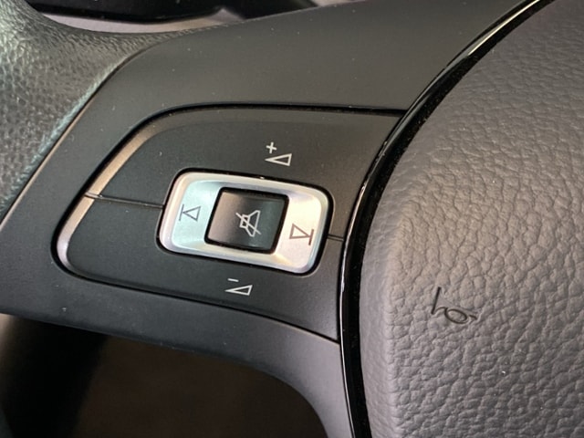 Volkswagen Polo 1.0 +KLIMA+PARKPILOT+ZV