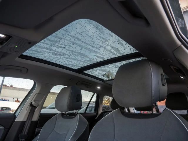 Volkswagen Passat 1.5 eTSI DSG Variant