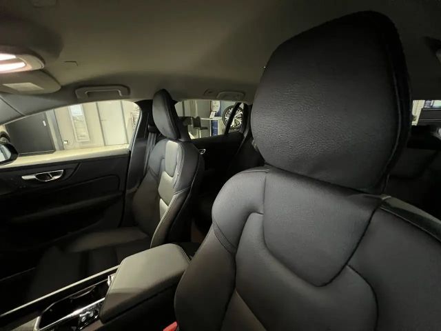 Volvo V60 Dark Plus