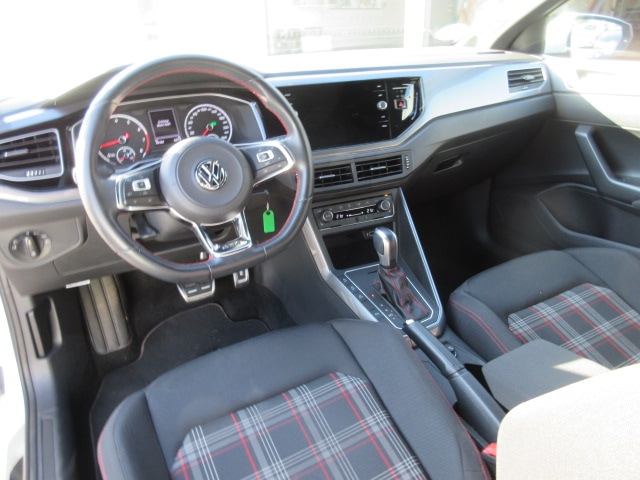 Volkswagen Polo 2.0 TSI DSG