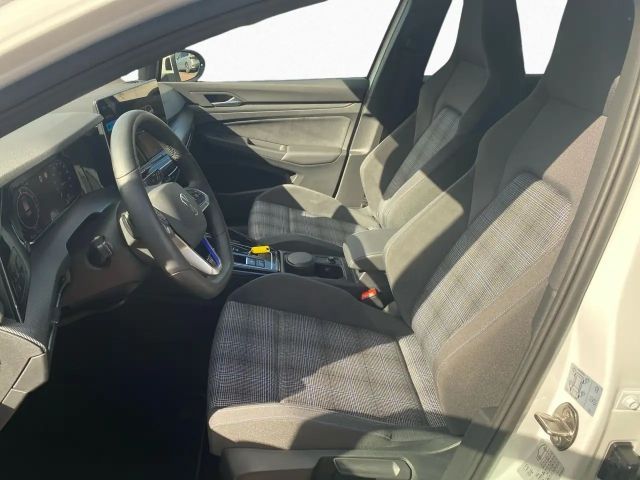 Volkswagen Golf DSG GTE eHybrid