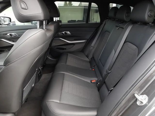 BMW 330 330e Sport Line Touring