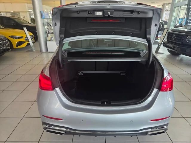 Mercedes-Benz C 220 AMG Line C 220 d Sedan