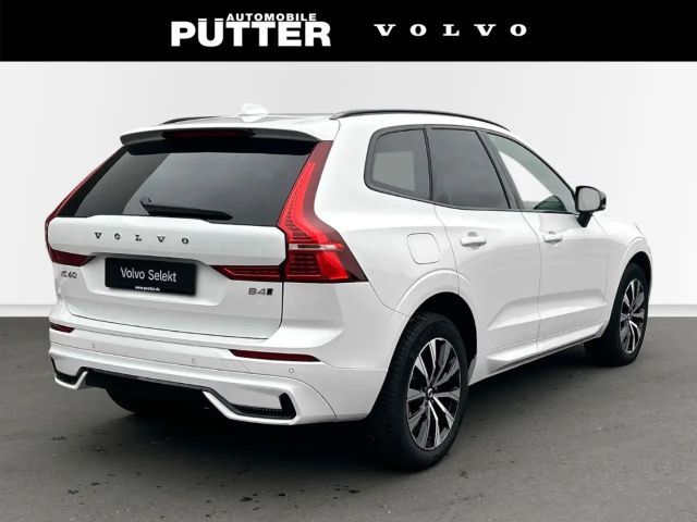 Volvo XC60 AWD Dark Plus