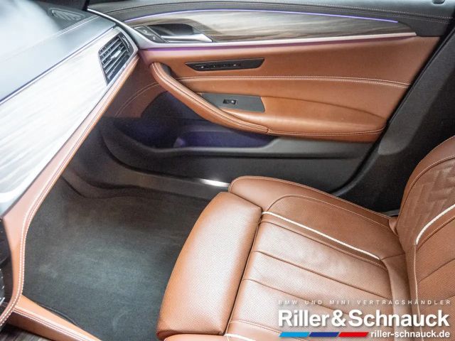 BMW 530 530d Touring xDrive