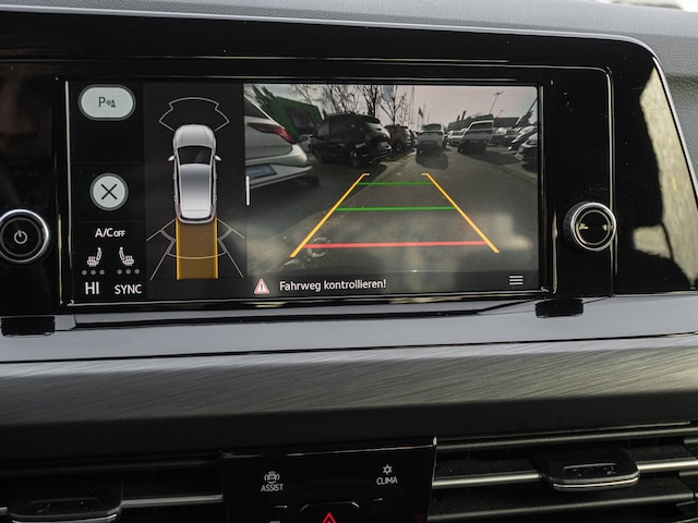 Volkswagen Golf 1.5 eTSI DSG