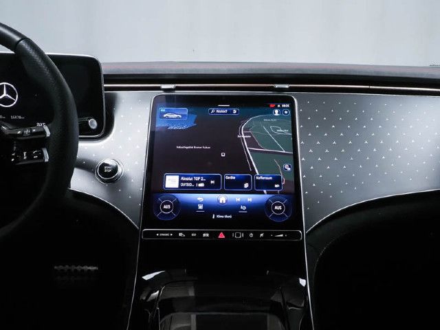 Mercedes-Benz EQE 300 Sedan