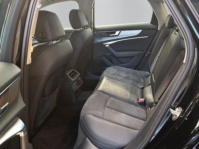 Audi S6 Quattro Sedan