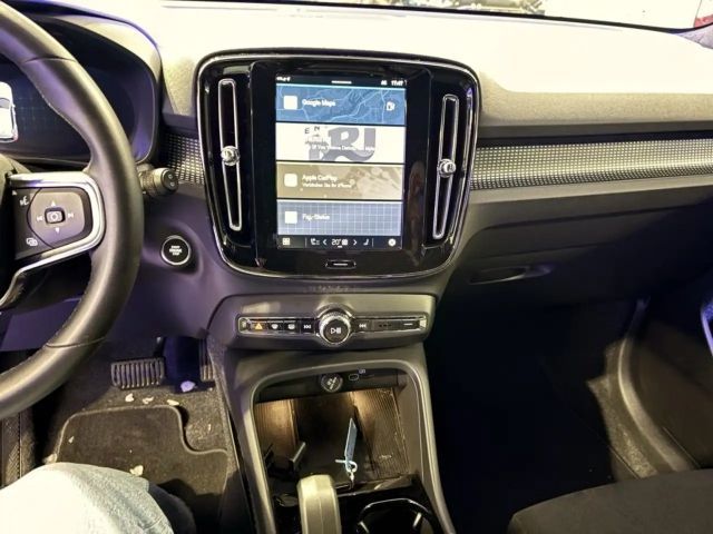 Volvo XC40 Dark Plus