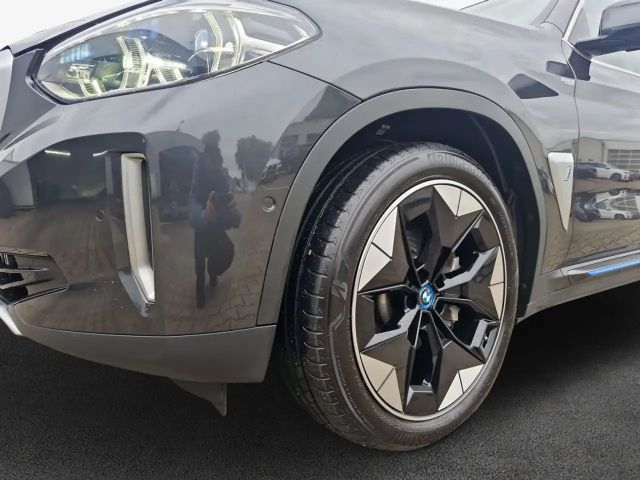 BMW iX3 Impressive iX3