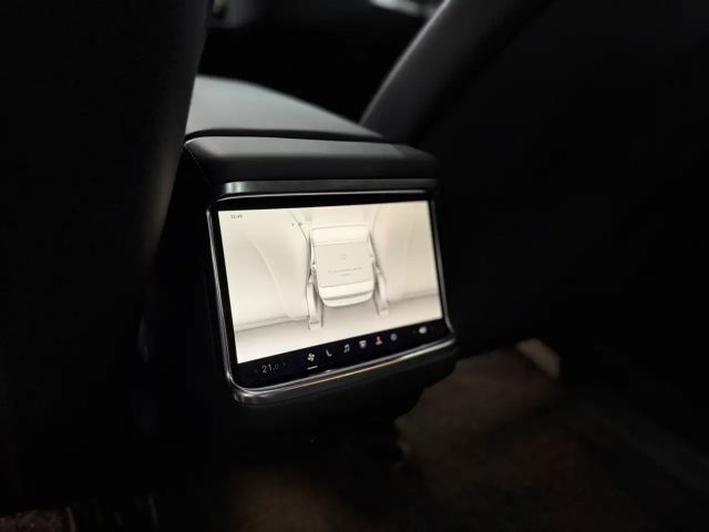 Tesla Model S Long Range