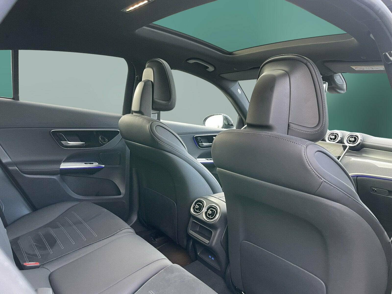 Mercedes-Benz GLC 300 4MATIC AMG Line GLC 300 d