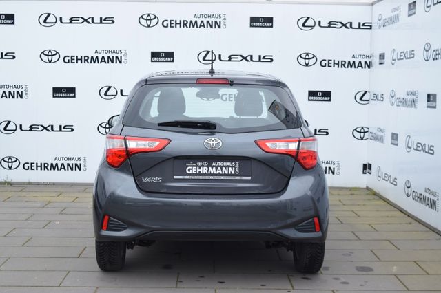 Toyota Yaris 5-deurs Basis Bi-Tone GR
