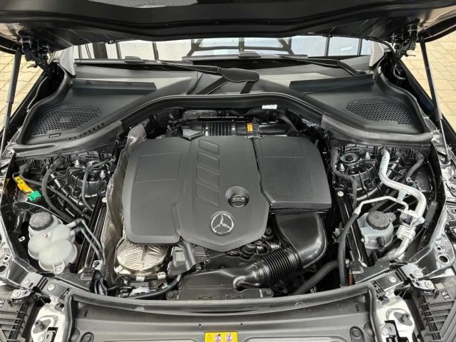 Mercedes-Benz GLC 300 4MATIC AMG Line
