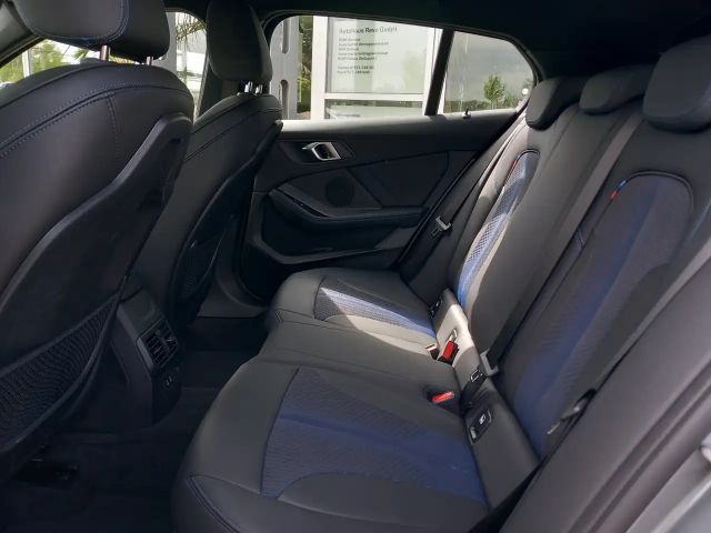 BMW 120 120d M-Sport Sedan xDrive