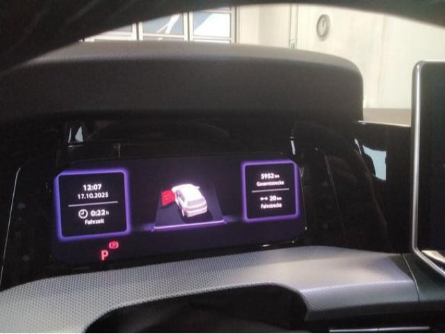 Volkswagen Golf 1.5 eTSI DSG Golf VIII