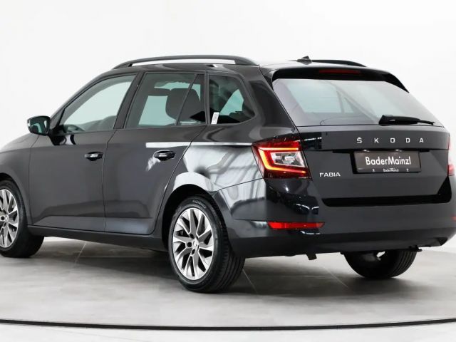 Skoda Fabia 1.0 TSI Clever Combi