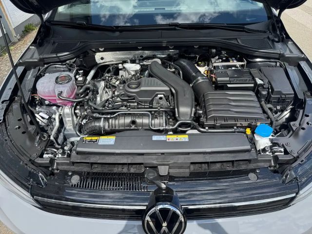 Volkswagen Golf 1.5 TSI