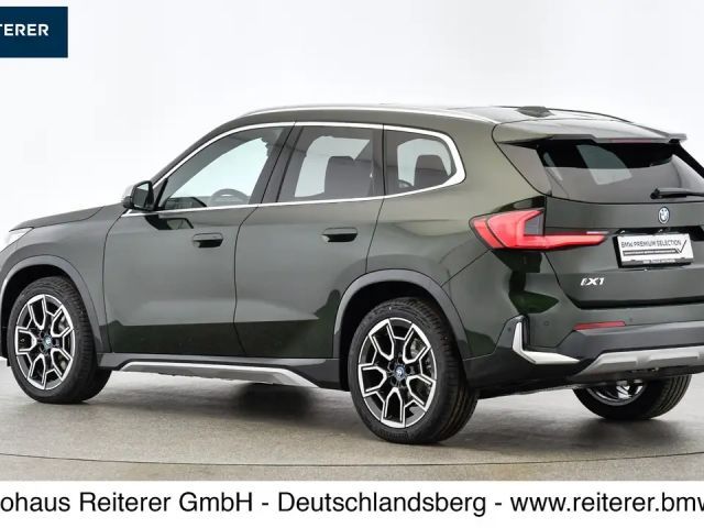 BMW iX1 xDrive30