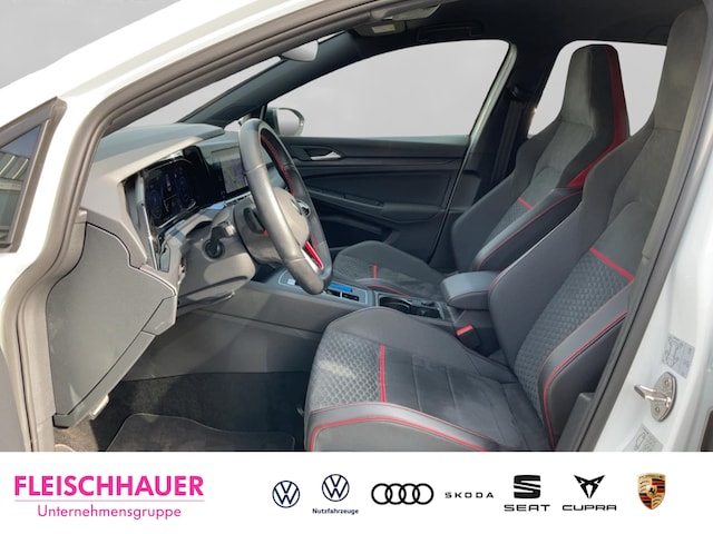 Volkswagen Golf 2.0 TSI Golf VIII