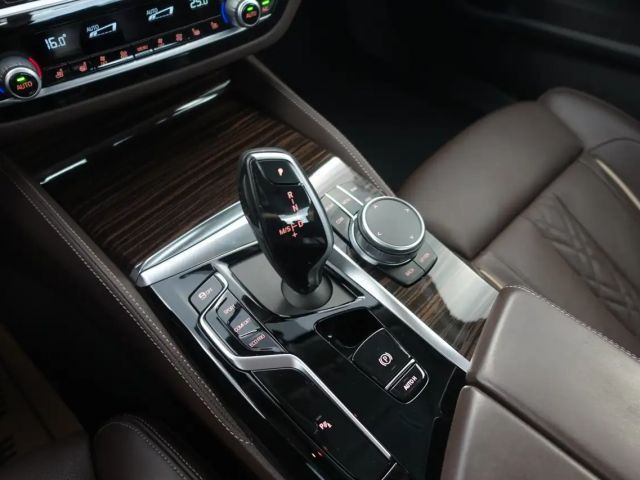 BMW 520 520d Sedan xDrive