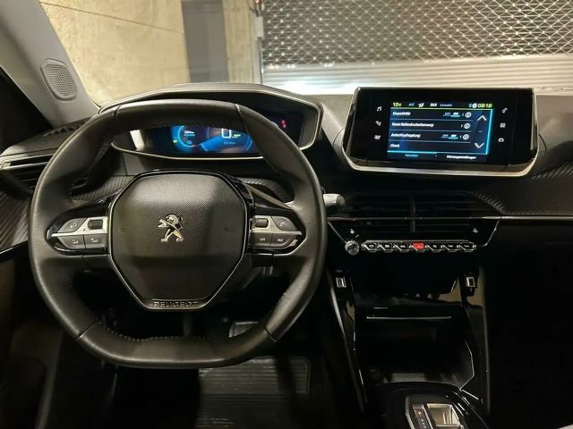 Peugeot E-2008 Allure Pack