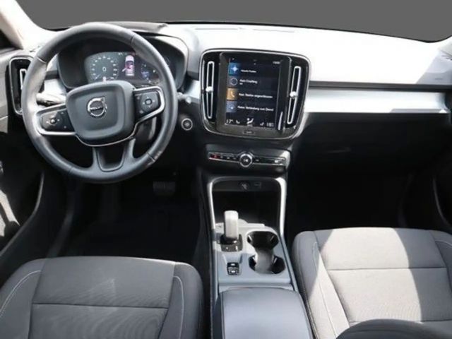 Volvo XC40 Momentum