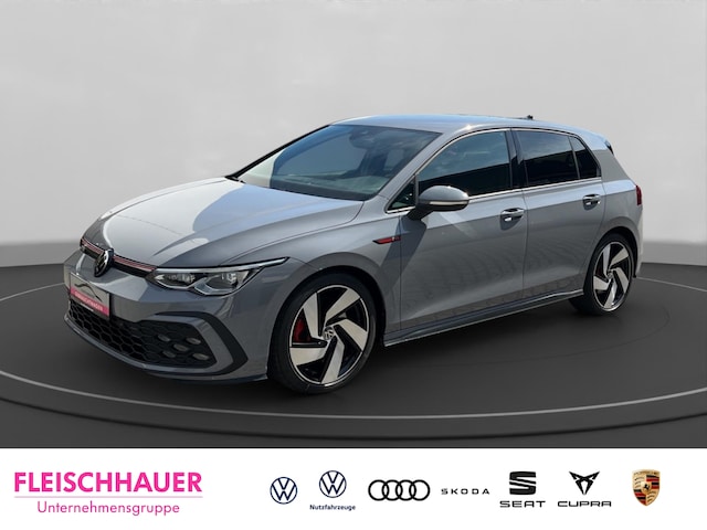 Volkswagen Golf 2.0 TSI Golf VIII
