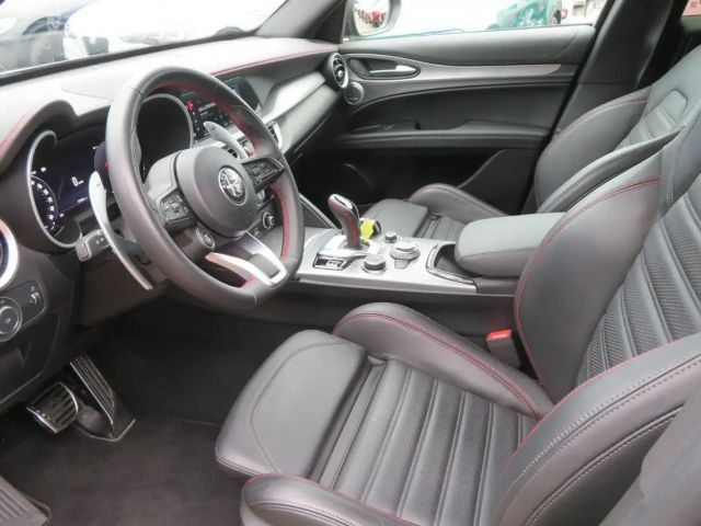 Alfa Romeo Stelvio Q4