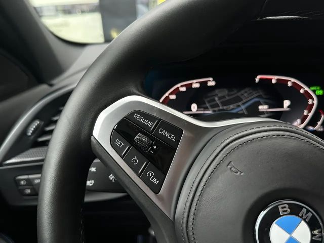 BMW 118 118i M-Sport Sedan