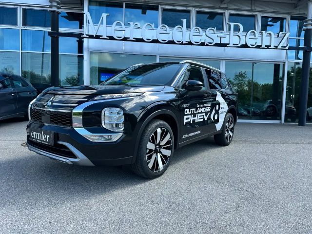 Mitsubishi Outlander Intense PHEV