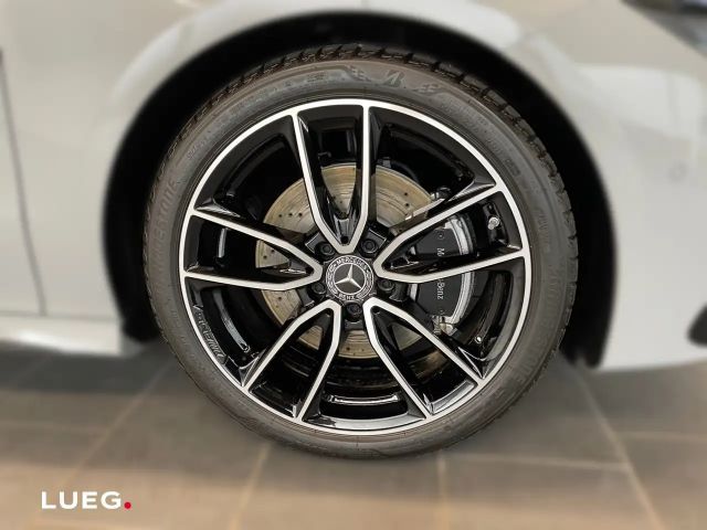 Mercedes-Benz CLA 200 AMG Line Shooting Brake