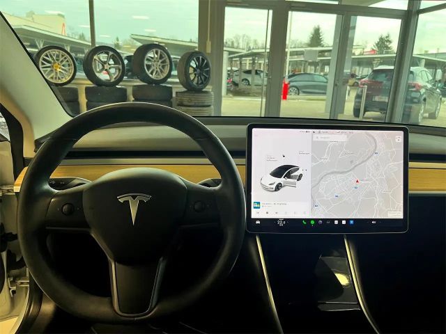 Tesla Model 3 Standard Range