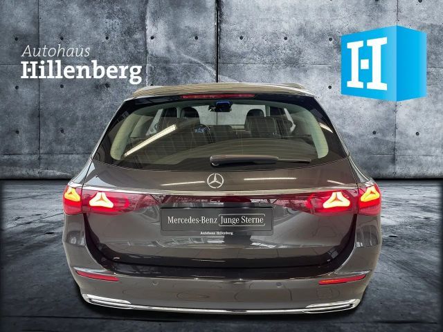 Mercedes-Benz E 200 AVANTGARDE Estate