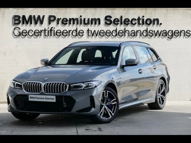 BMW 330 330e M-Sport Touring xDrive
