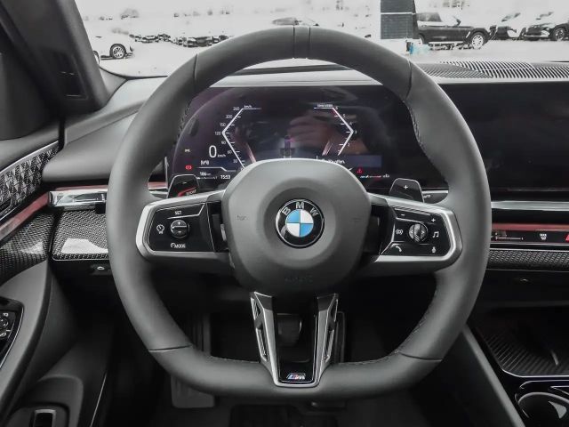 BMW 520 520d M-Sport Sedan xDrive