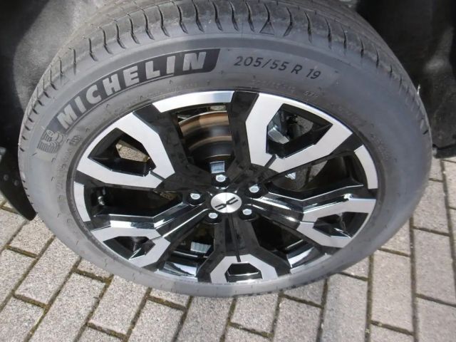 Dacia Bigster Hybrid 155