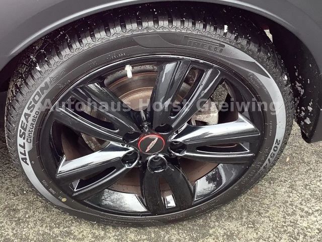 MINI Cooper S Cabrio John Cooper Works Trim