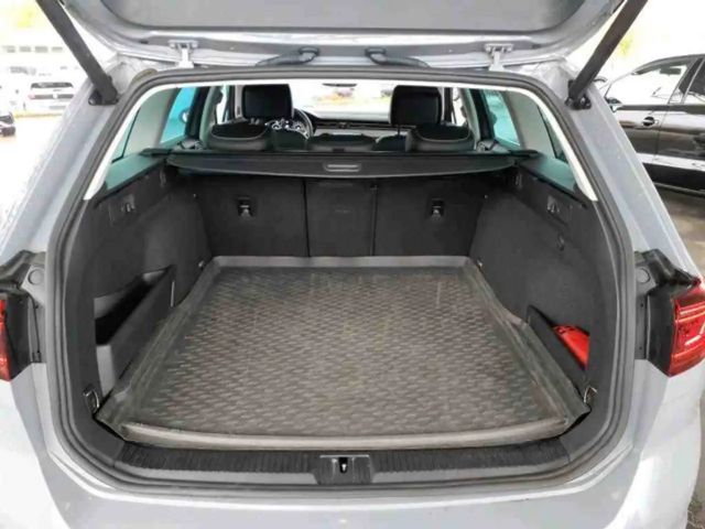 Volkswagen Passat GTE Variant