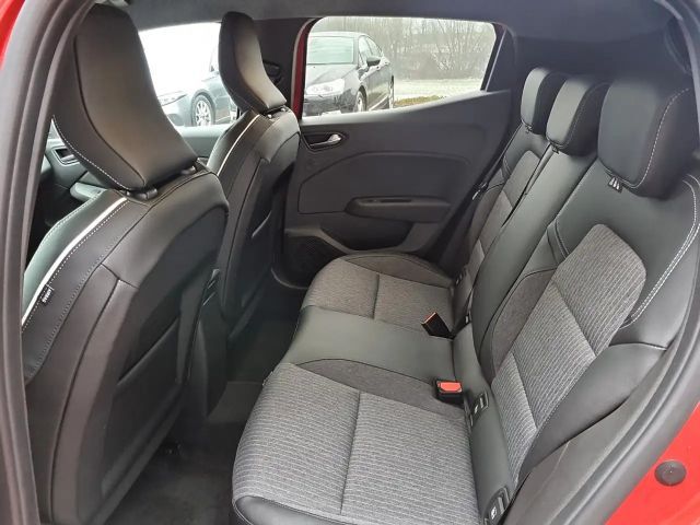 Mitsubishi Colt Intense