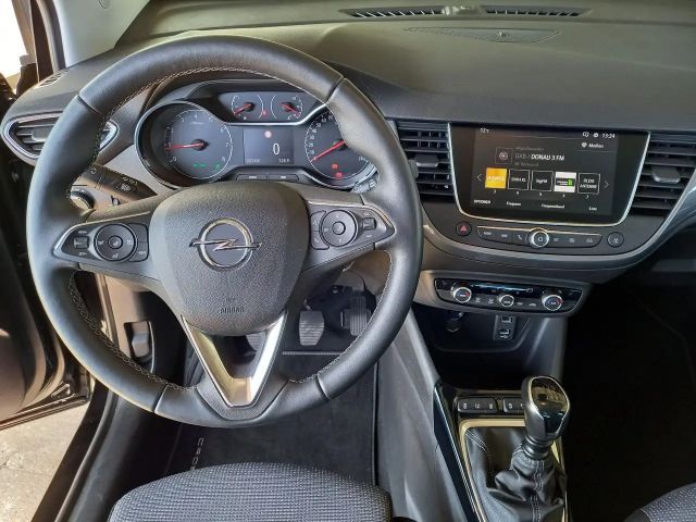 Opel Crossland X 1.2 Turbo Elegance