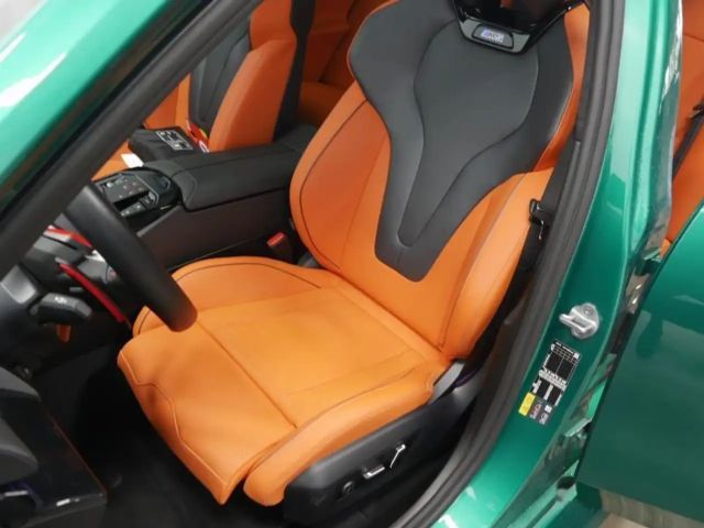 BMW M5 BOWERS & WILKINS - HAAK - PANO