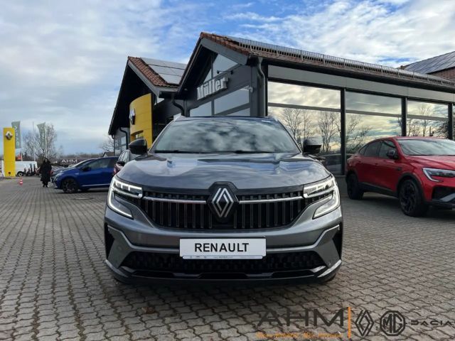 Renault Espace Hybrid Techno