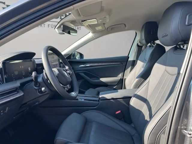 Skoda Superb 2.0 TDI Combi