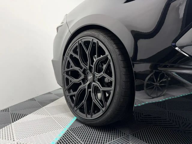 Corvette C8 NAP Quad Auspuff und Felgen