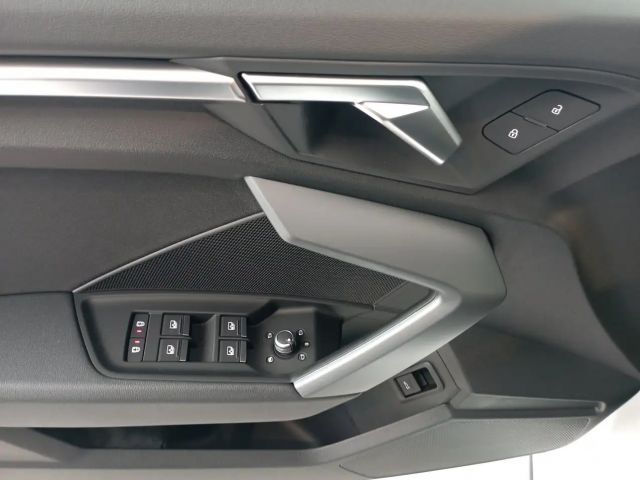 Audi A3 30 TDI Sedan