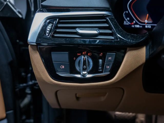 BMW 520 520d Luxury Line Touring