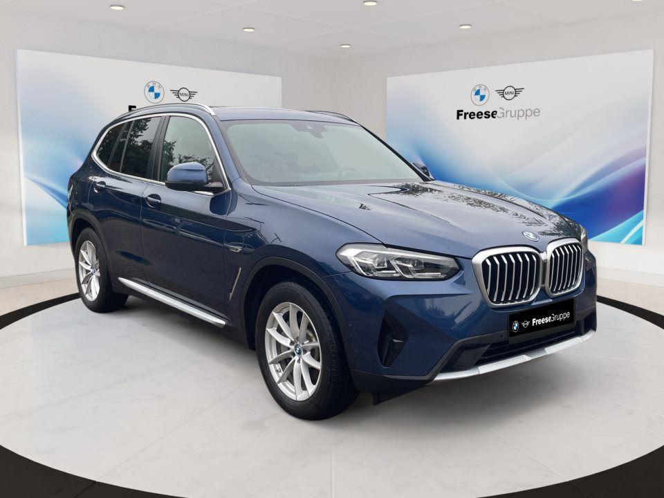 BMW X3 xDrive30e